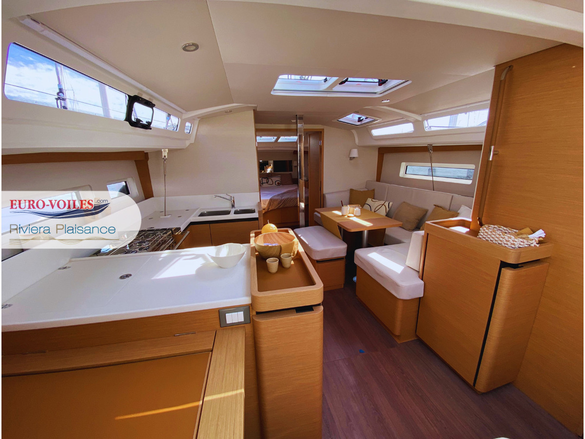 SUN ODYSSEY 440