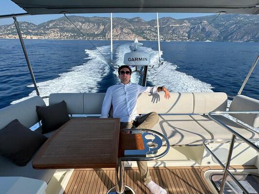 Essais privs PRESTIGE YACHTS - Beaulieu